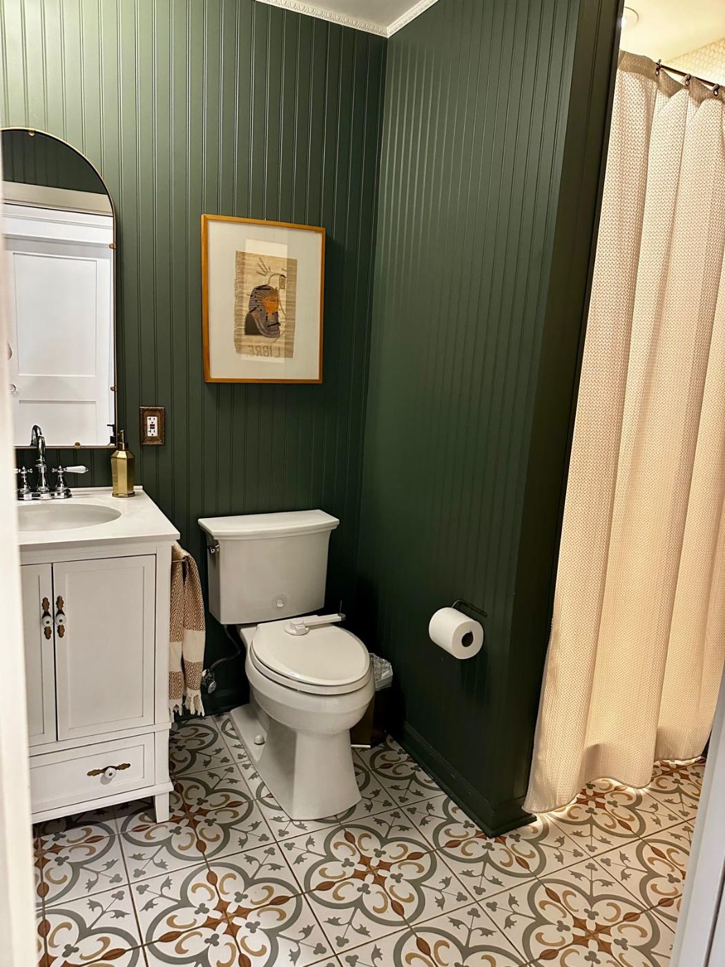 Hall -- Full bath Hall -- Full bath