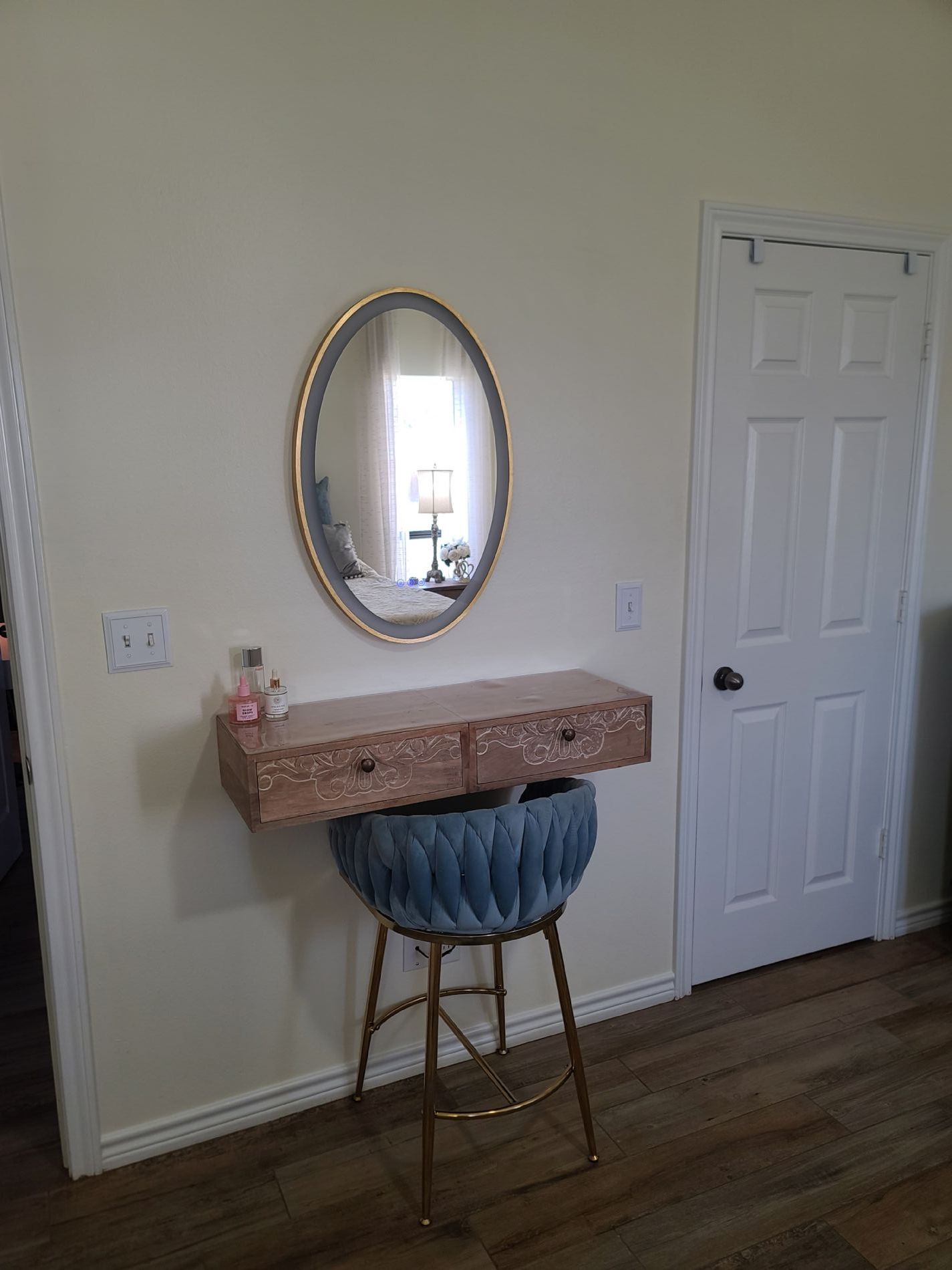 Custom Master Vanity